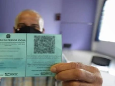 Imagem - Idosos podem viajar de graça em lanchas e navios e quase ninguém sabe como usar o benefício