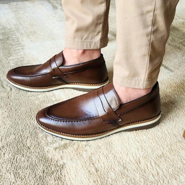 Alagoas: mocassim | Categoria: Moda por Reprodução