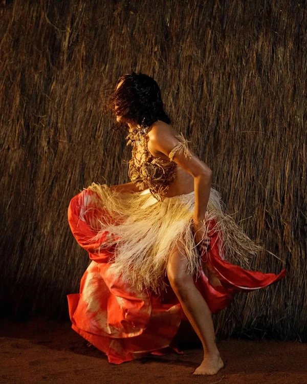 Anitta na divulgação do álbum "Equilibrium" por Reprodução/Instagram