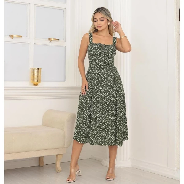 Vestido midi por Reprodução