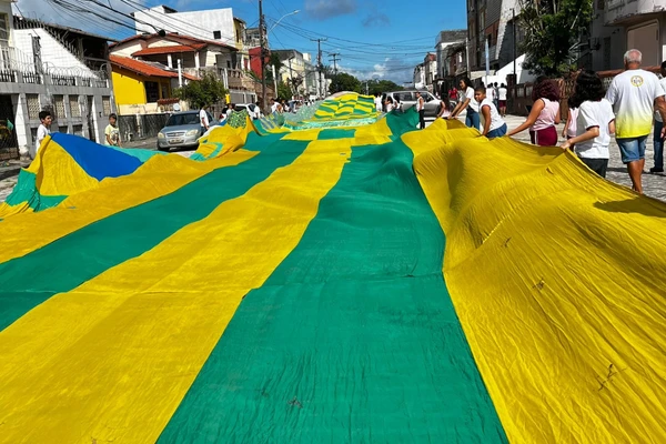 Bandeirão da Escola Santa Rita por Lalesca Carolina/Acervo Pessoal