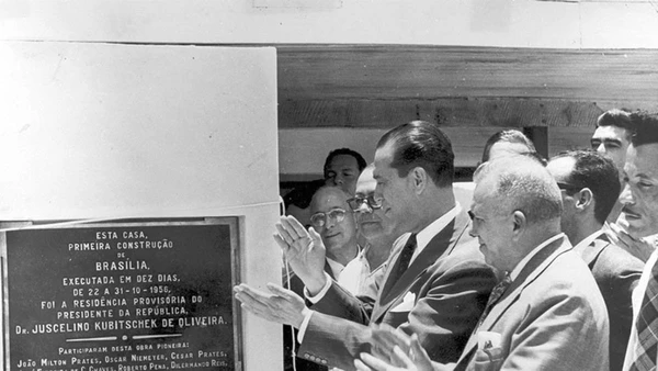 O Catetinho, onde o presidente JK despachava quando estava no planalto Central. (Foto: Arquivo Público do DF) por (Foto: Arquivo Público do DF)