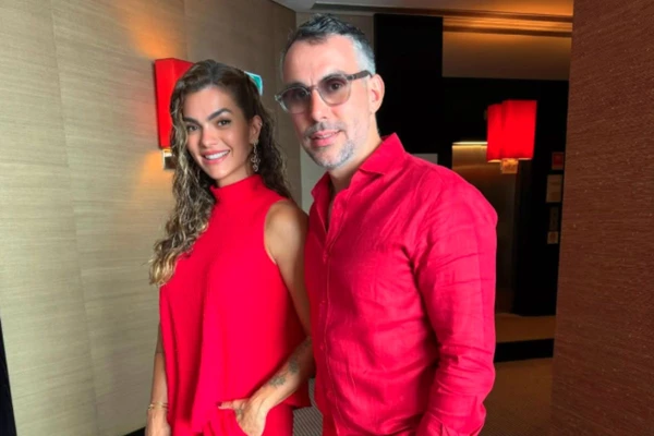 Kelly Key e Mico Freitas