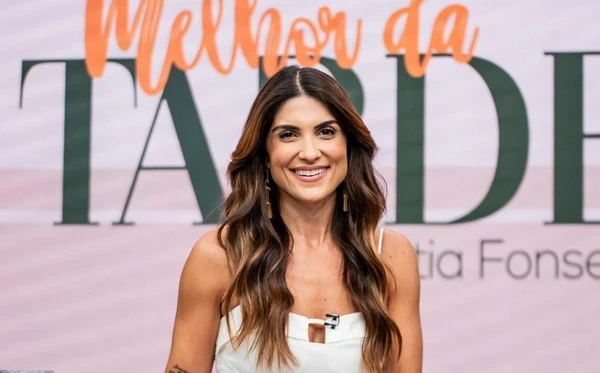 Pâmela Lucciola deixou a Band após o fim do Melhor da Noite e recusou proposta para voltar à Bahia