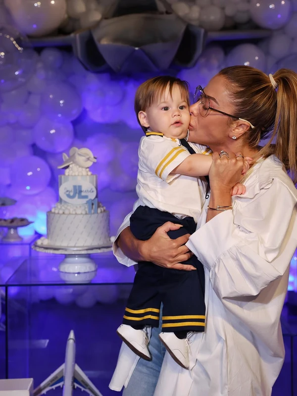 Poliana Rocha e José Leonardo por Reprodução/Instagram