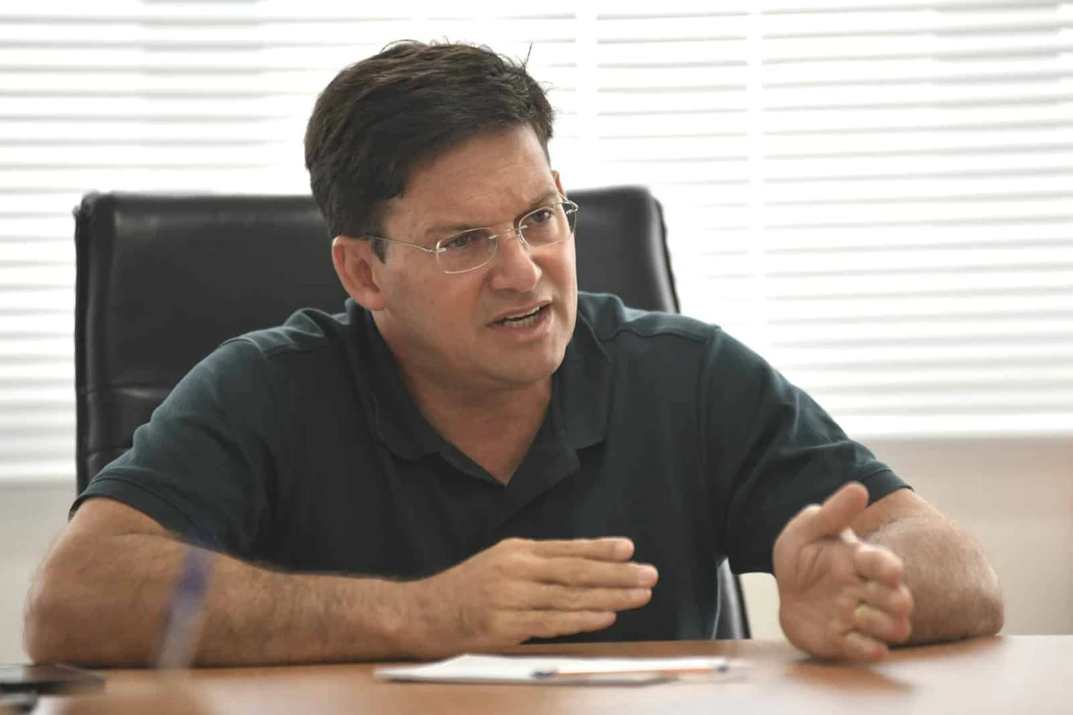 Pré-candidato ao Senado, João Roma