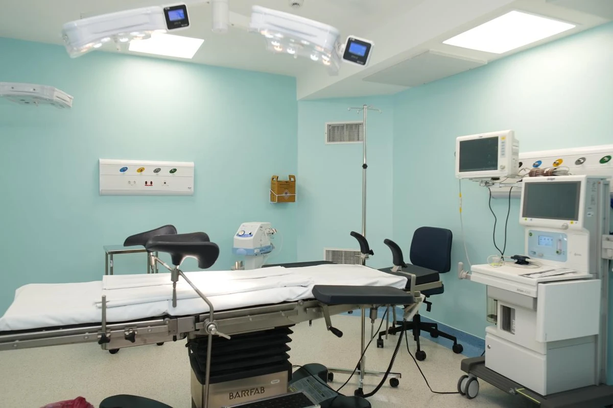 Prefeitura inaugura 1ª maternidade municipal de Salvador por Betto Jr. / Secom PMS