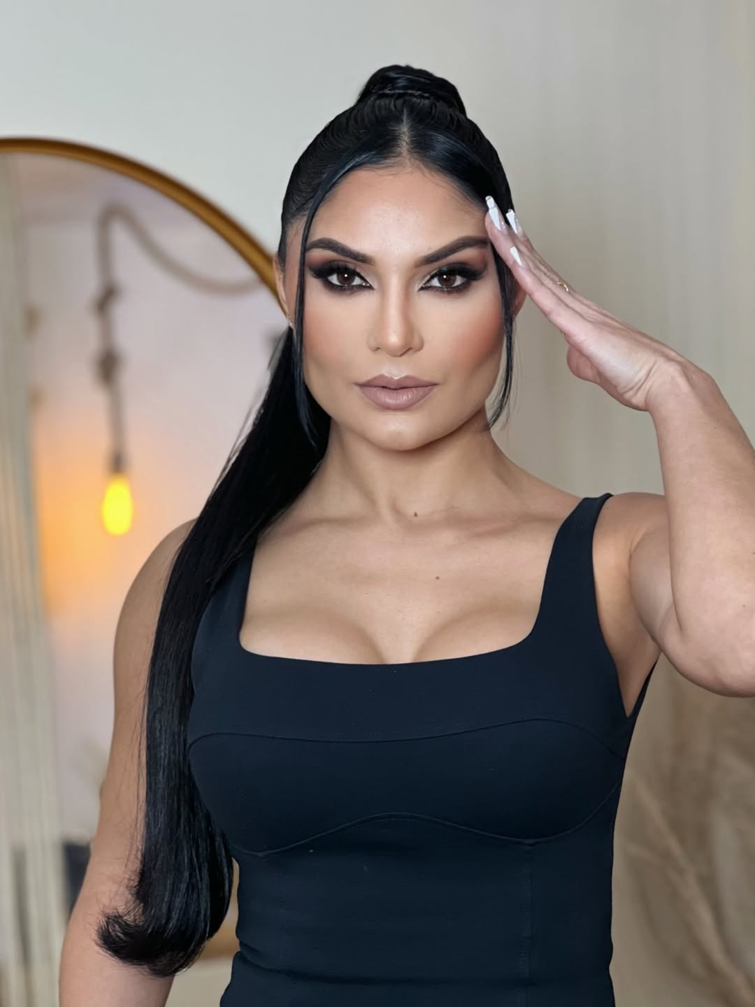 Sara Monteiro foi presa em operação contra tráfico e lavagem de dinheiro por Reprodução