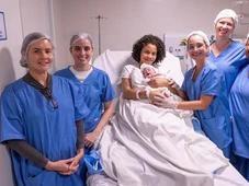 Imagem - Primeira bebê nasce horas após inauguração da Maternidade Municipal de Salvador