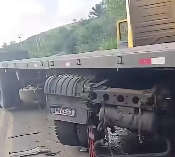 Acidente causou mortes na região de Teixeira de Freitas por Reprodução/SulBahiaNews