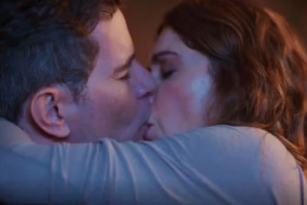 Alaorzinho e Janete relembram amor do passado 