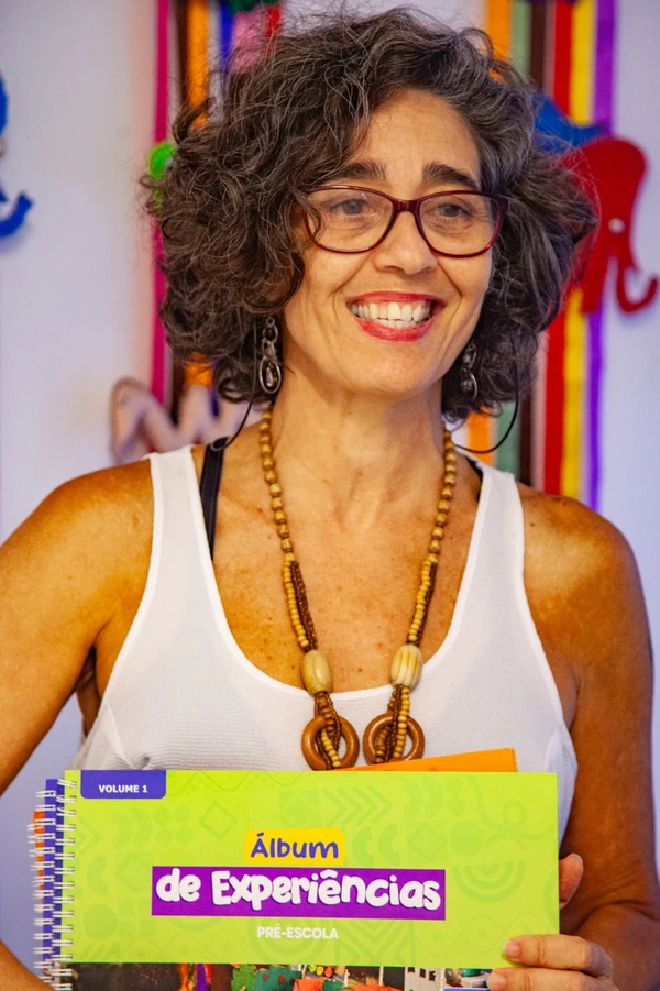 Andréa Fernandes e a luta pela educação inclusiva do filho por Sora Maia
