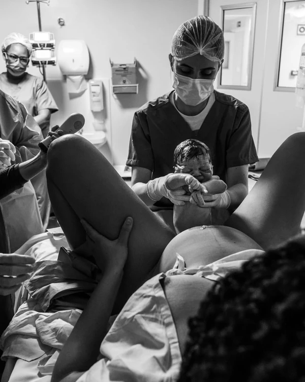 Bebê nasceu horas após inauguração da maternidade por Renata Casali/Divulgação