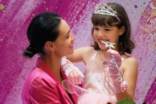 Débora Nascimento celebrou aniversário da filha de forma especial