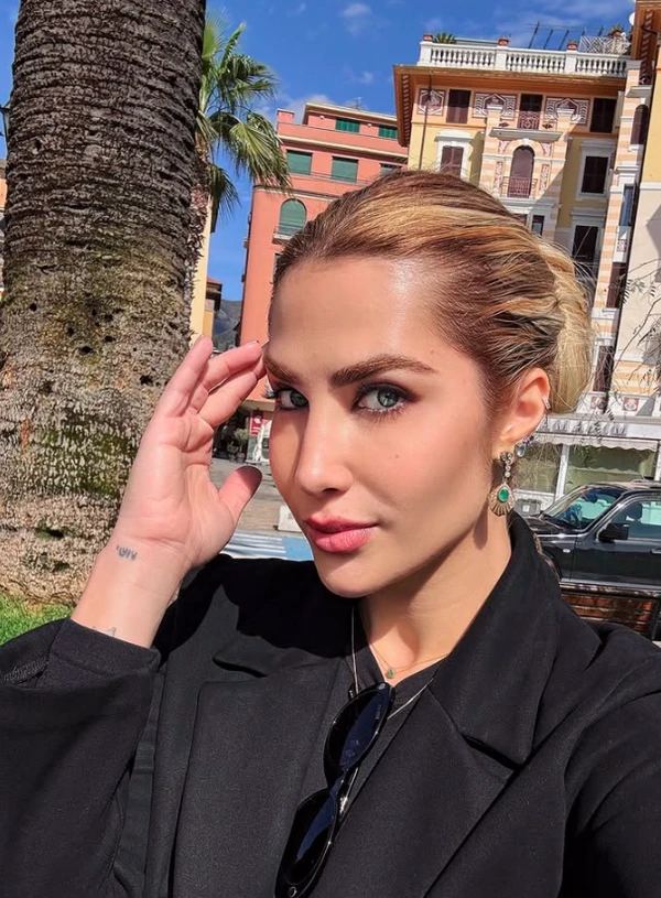 Influenciadora Jéssica Beatriz Costa por Reprodução | Redes Sociais