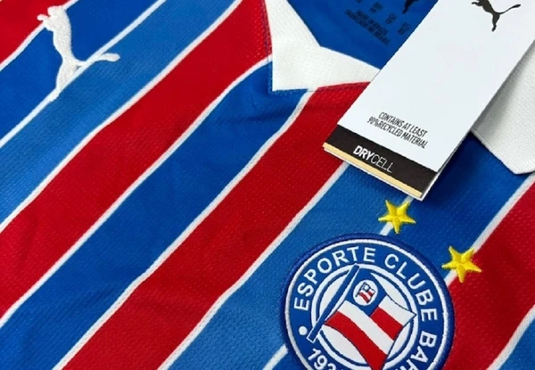 Nova camisa do Bahia vaza na internet