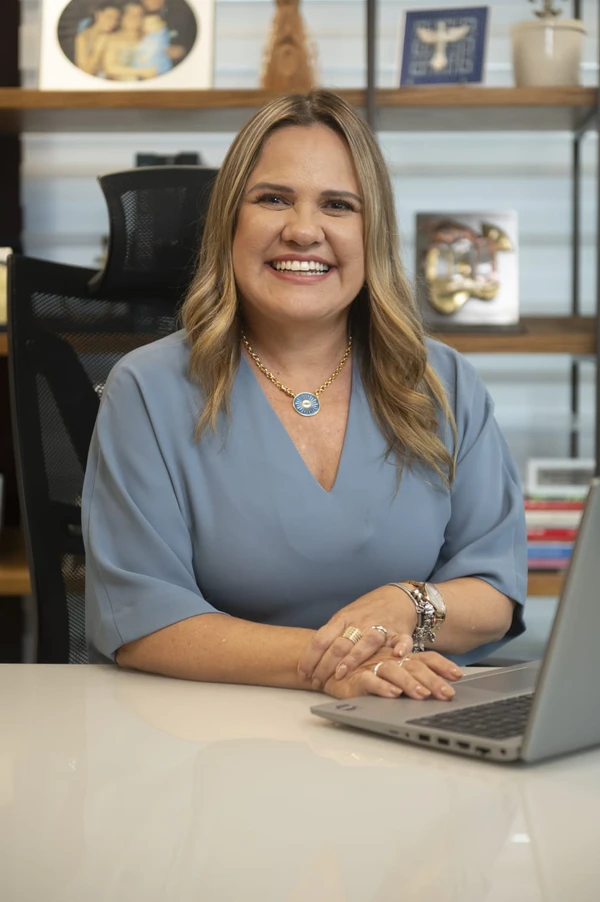 Ana Rita Andrade, diretora regional do Senac Bahia por Paulo Lima