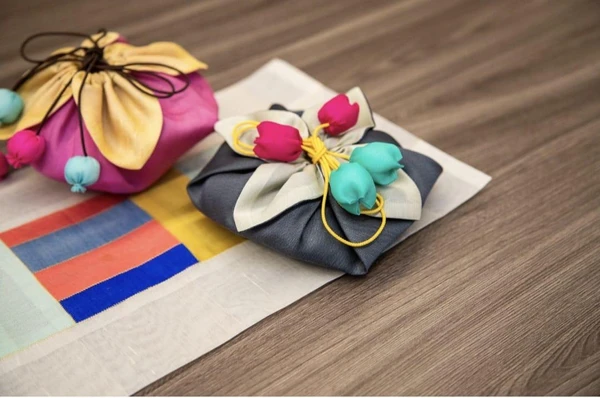 Annyeong por Reprodução