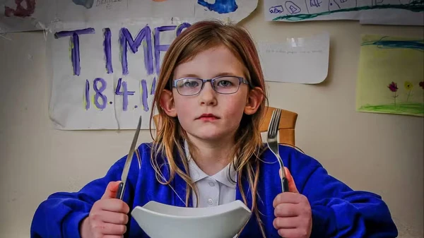 Olivia Farnsworth por Reprodução