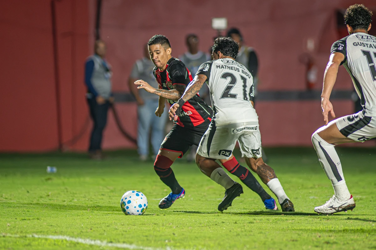 Vitória x Corinthians - 12ª rodada da Série A