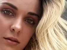 Imagem - 'Aproveita a viagem que é a vida': quem era a atleta brasileira que morreu após sumir nas águas em competição nos EUA