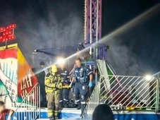 Imagem - Pelo menos 12 pessoas ficam feridas após acidente em brinquedo de parque de diversões