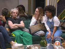 Imagem - Tadeu Schmidt entra na casa do BBB 26, surpreende finalistas e se declara: ‘Eu amo vocês’