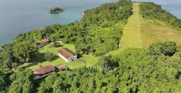 Ilha dos Porcos Grandes por Divulgação