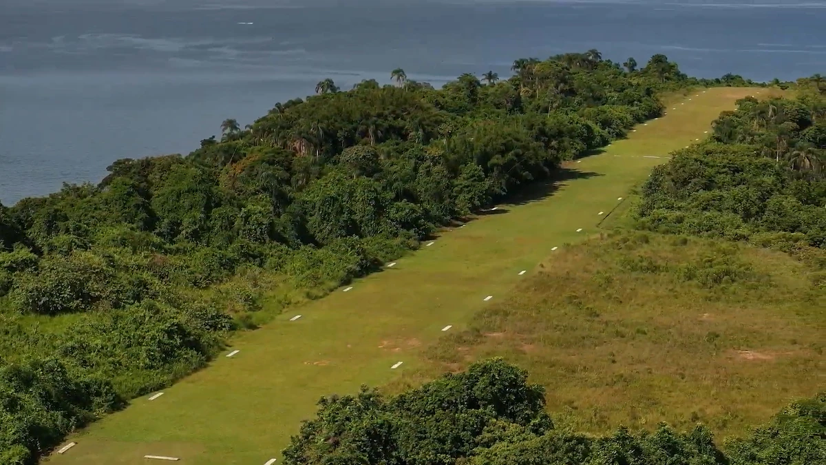 Ilha dos Porcos Grandes por Divulgação