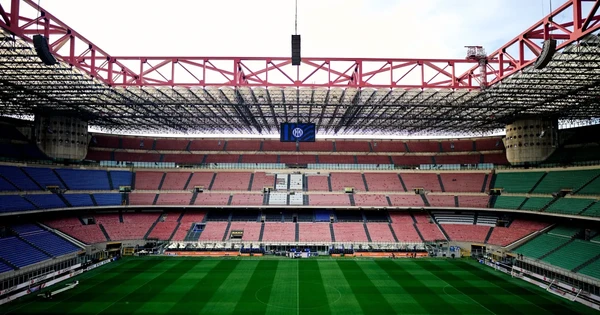 Estádio San Siro, em Milão
