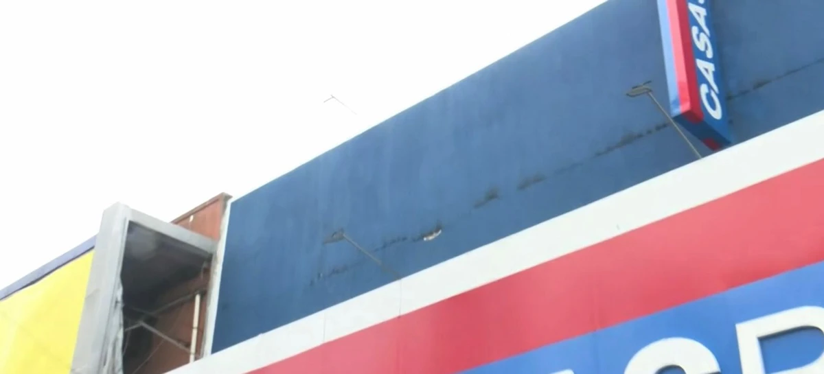 Incêndio durou toda madrugada por Reprodução/TV Bahia