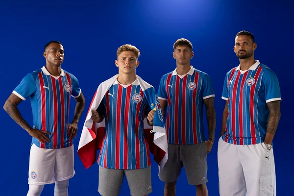 Nova camisa tricolor do Bahia por Divulgação