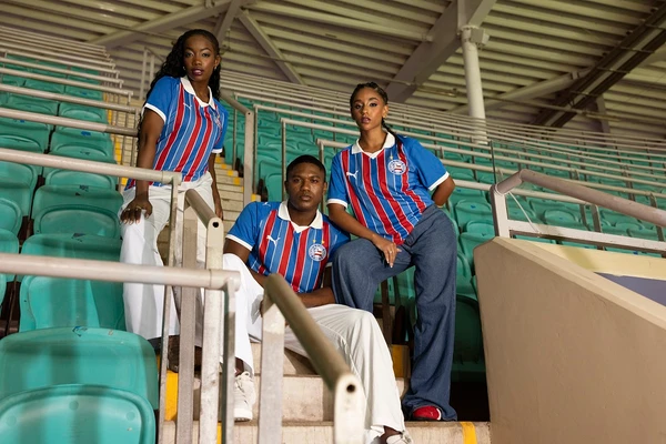Nova camisa tricolor do Bahia por Divulgação