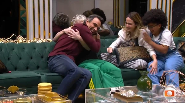Tadeu invade casa do BBB 26 por Reprodução