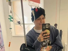 Imagem - Mulher de 32 anos descobre tumor cerebral raro e fica cega após sintomas tratados como estresse