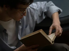 Imagem - Nem todo livro é ajuda, mas ler faz você entender melhor as pessoas e antecipar conflitos