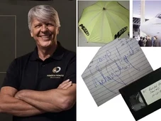 Imagem - Brasileiro coloca à venda presente de Michael Jackson avaliado em fortuna; veja fotos