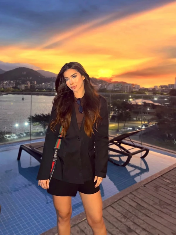 Ana Luiza Mateus foi encontrada morta após cair de prédio por Reprodução/Redes sociais