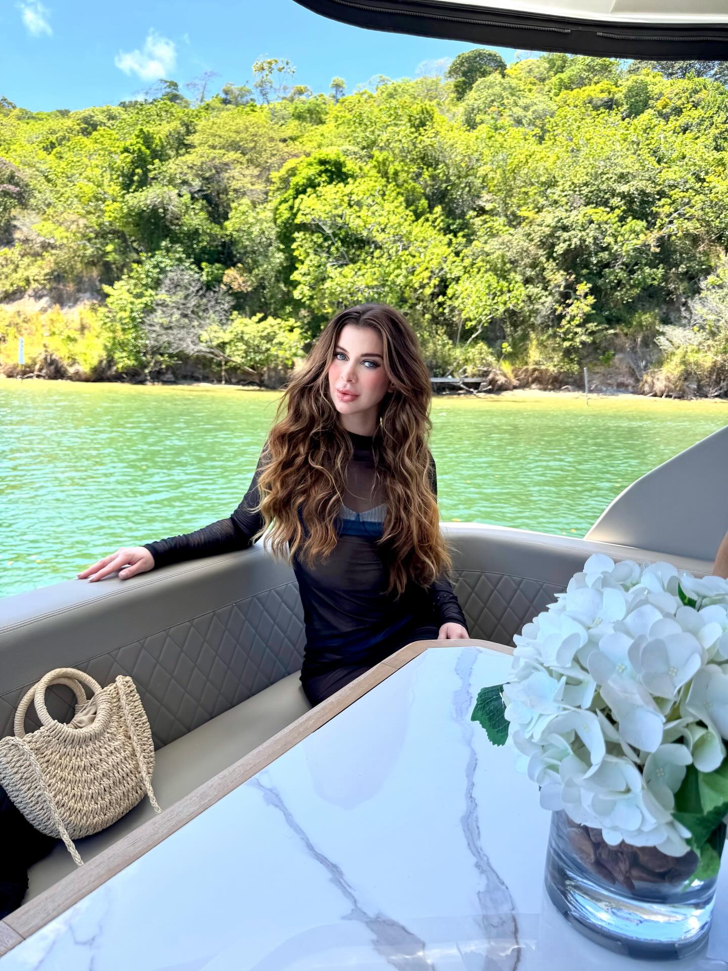 Ana Luiza Mateus foi encontrada morta após cair de prédio por Reprodução/Redes sociais