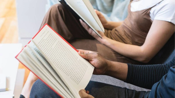 Ao acompanhar personagens, seu cérebro aprende a interpretar emoções e decisões por Pexels