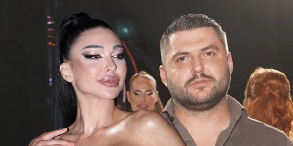 Asmin Durdžić e Maja Marinković por Reprodução