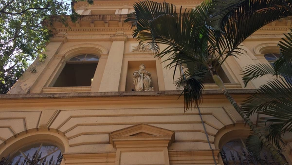 O berço da educação em SP: projetado por Ramos de Azevedo, o icônico Caetano de Campos guarda 180 anos de história e o legado de gênios brasileiros por Wikimedia Commons