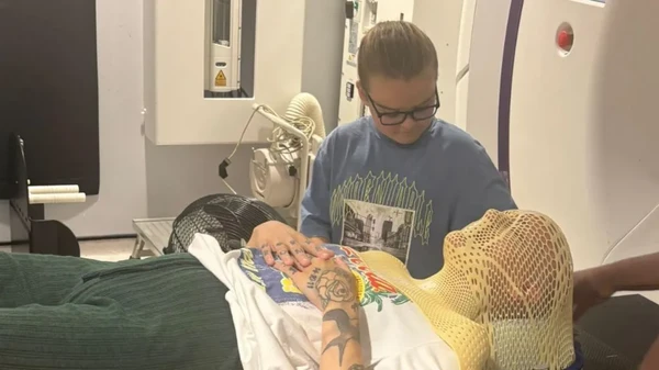 Libby Woolaston por Acervo Pessoal