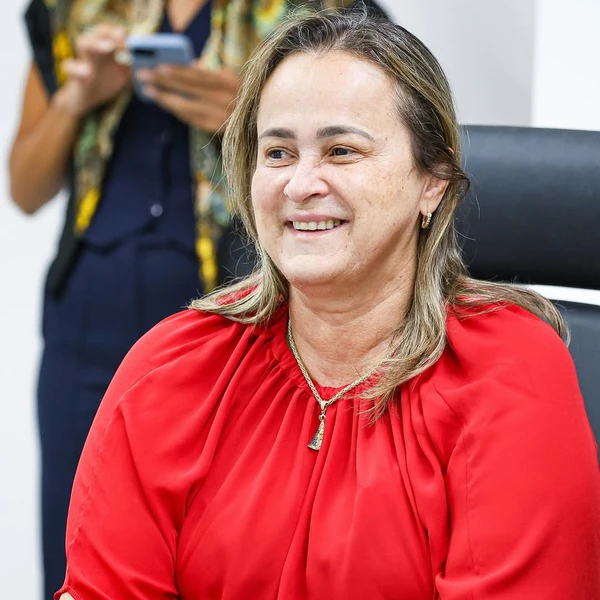 Prefeita Joanina Sampaio foi vítima de atentado por Reprodução