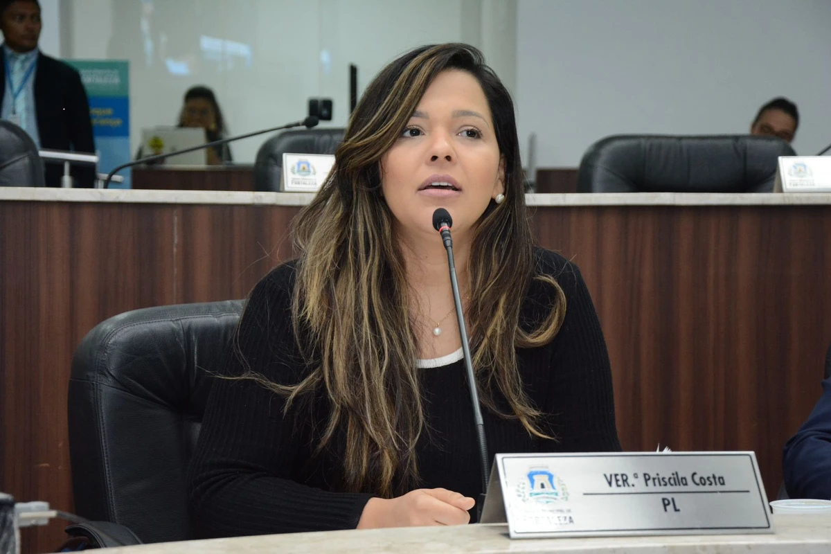 Priscila Costa é vereadora em Fortaleza e ganhou força para ser vice de Flávio Bolsonaro por Reprodução