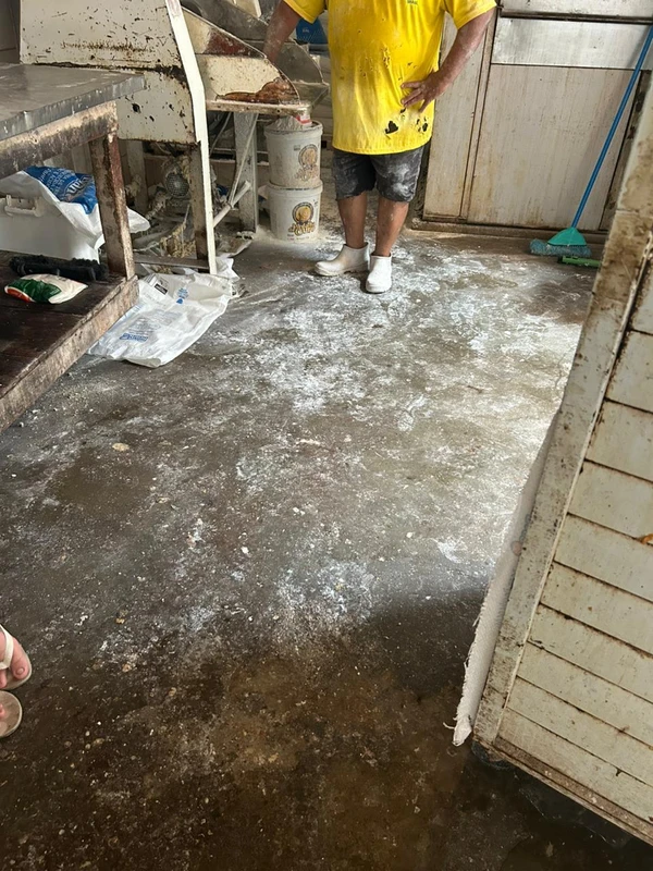 Vigilância Sanitária interdita panificação por irregularidades por Divulgação