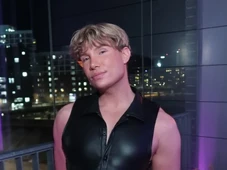 Imagem - Ex-Big Brother fica cego após cirurgia plástica e desabafa: 'Virou um pesadelo'