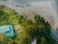 Imagem - Ilha paradisíaca com 300 mil m², seis suítes e equipe completa pode ser alugada a partir de R$ 6 mil por dia