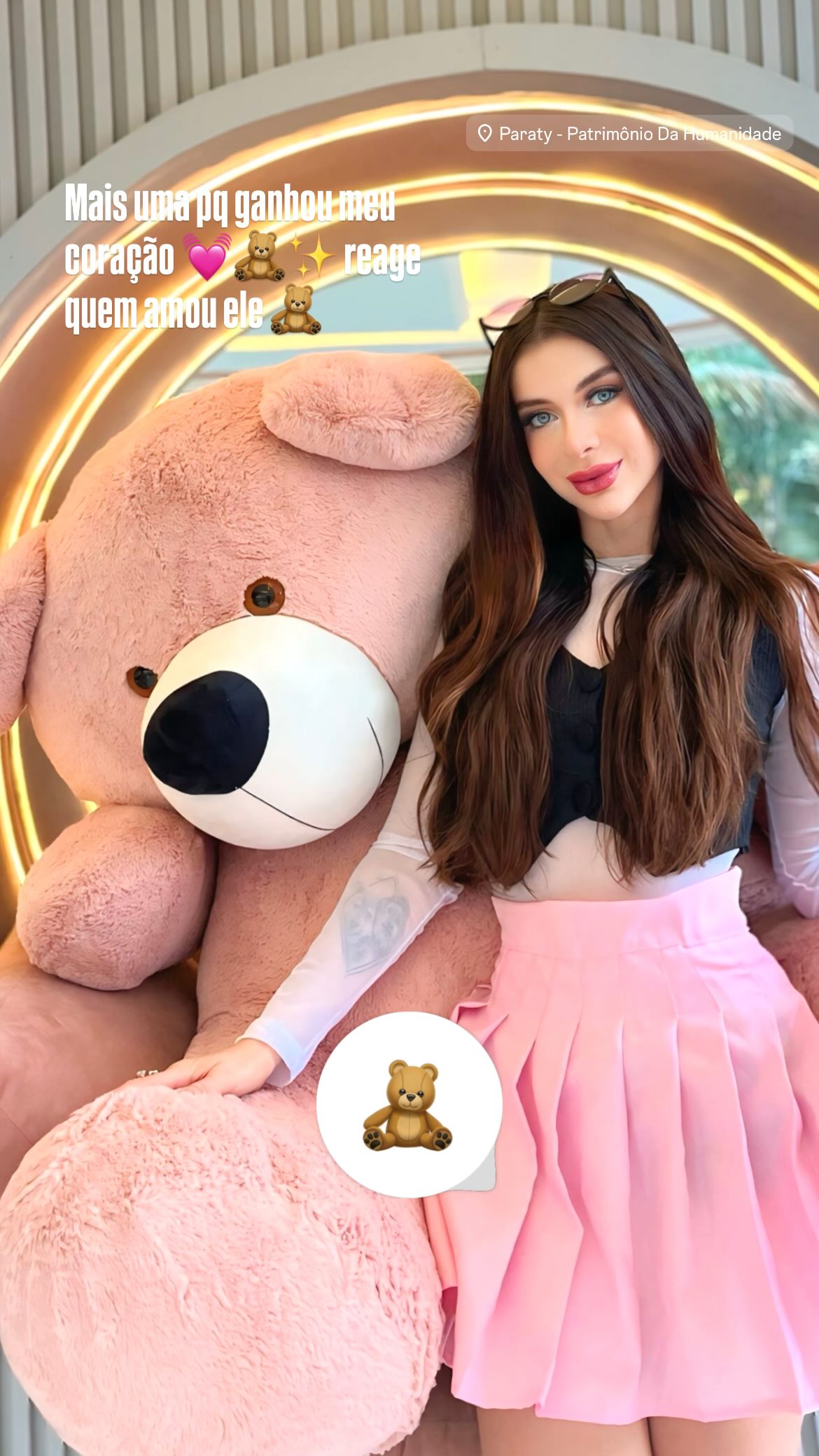 Ana Luiza Mateus foi encontrada morta após cair de prédio por Reprodução