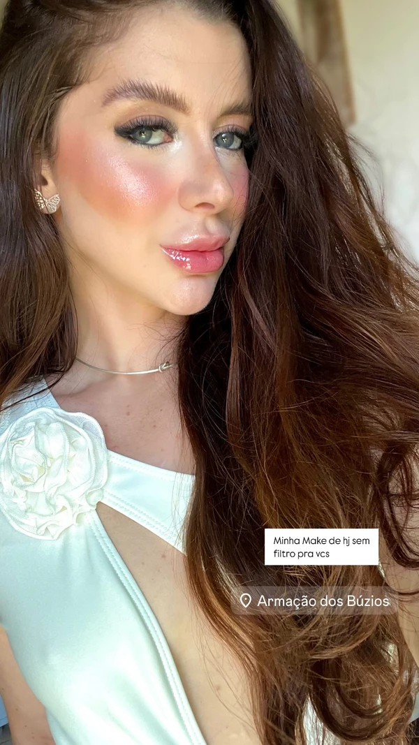 Ana Luiza Mateus foi encontrada morta após cair de prédio por Reprodução